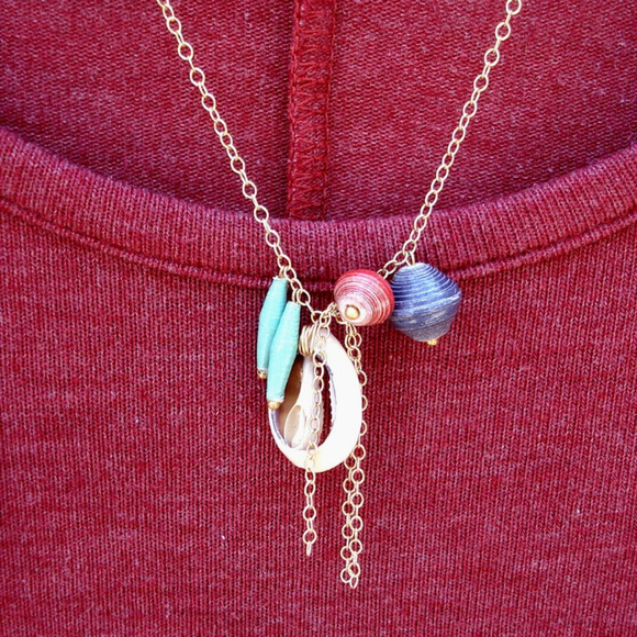 FRESH PRODUCE handmade by 31 Bits Seashell necklac - Picture 5 of 5